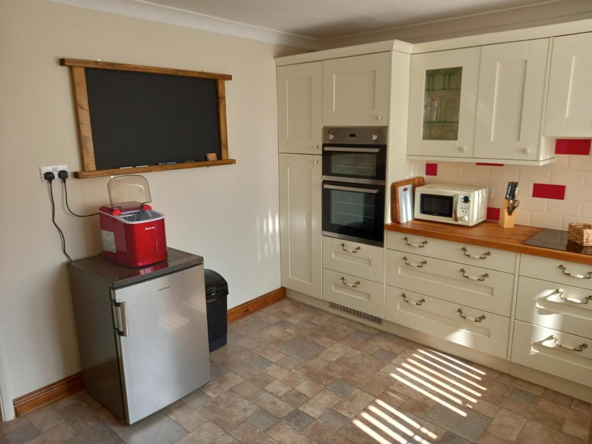 Pet Friendly Beautiful Detached Cottage Close To Spurn Point, Easington And Withersea Kingston upon Hull Εξωτερικό φωτογραφία